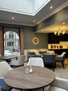 Fairfax Manor image 12