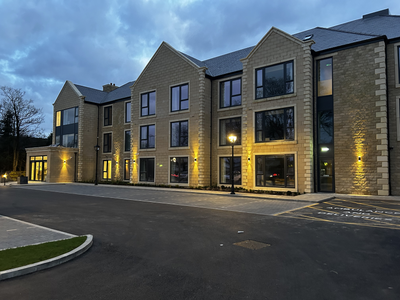 Fairfax Manor image 13