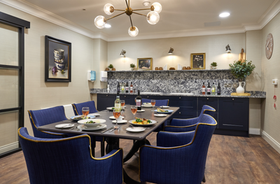 Windsor Court image 7