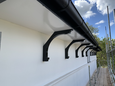 Windsor Court image 19